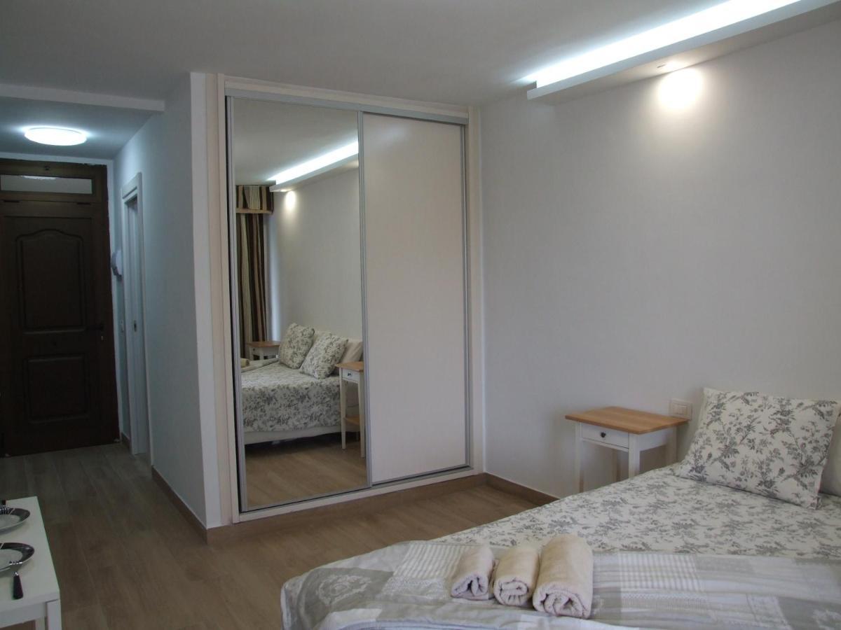 In Olympia Apartment